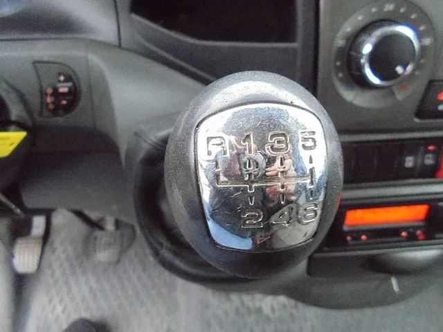 Iveco 35s15v 330 h2 v-685-gf - afbeelding 13 van  13