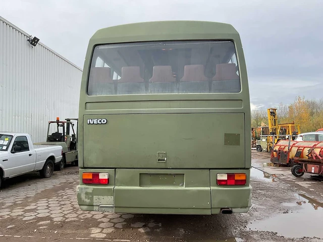 Iveco bus - afbeelding 21 van  24