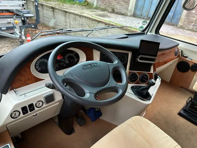 Iveco concorde carver 771l kampeerwagen 177pk 2009, t-562-nv - afbeelding 28 van  100