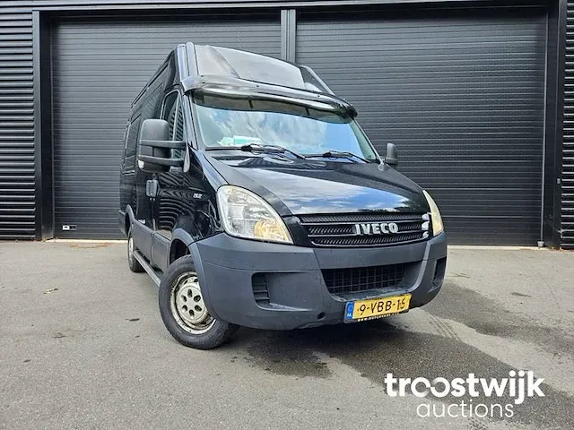 Iveco daily 29 l 12v 300 h2 9-vbb-15 - afbeelding 13 van  17