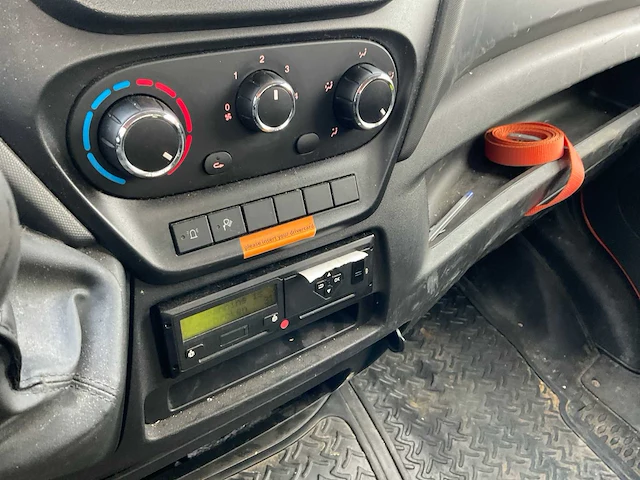 Iveco daily 35-140 open bakwagen - afbeelding 14 van  33