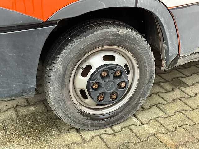 Iveco daily 35-140 open bakwagen - afbeelding 22 van  33