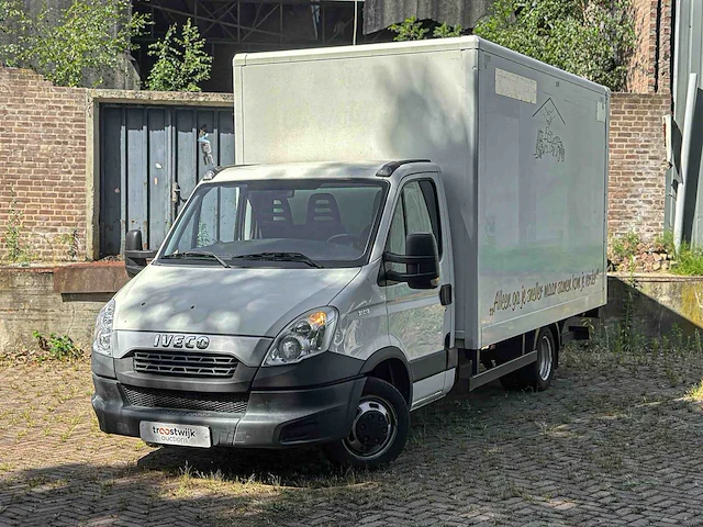 Iveco daily 35c13 375 126pk 2012 bakwagen, 2-vzz-50 bedrijfswagen - afbeelding 1 van  35