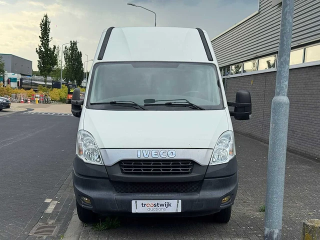 Iveco daily 35c13v 330 h3 van | vz-817-t i - afbeelding 4 van  19