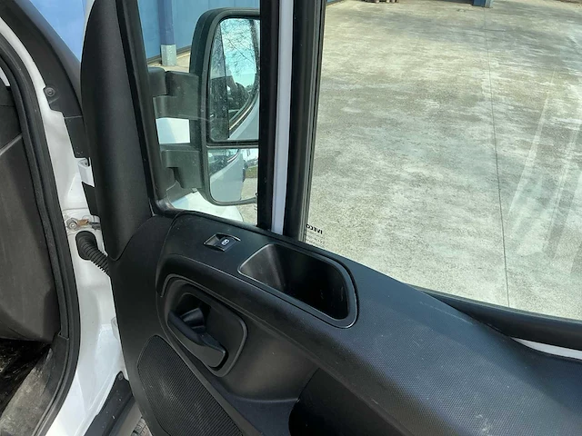Iveco daily 35c15 3.0 410 bedrijfswagen - afbeelding 26 van  41