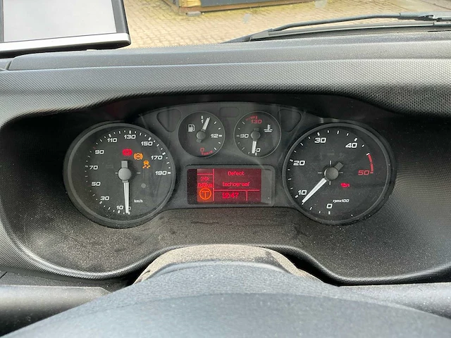 Iveco daily 35c15 3.0 410 bedrijfswagen - afbeelding 32 van  41
