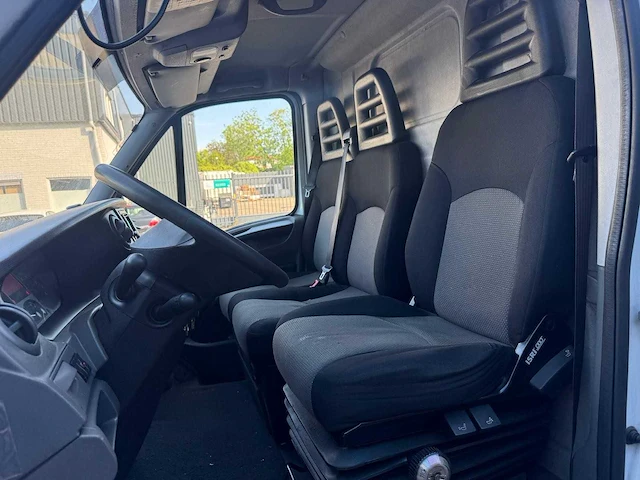 Iveco daily 35c15v 330 h3 van | 2-vxj-14 - afbeelding 11 van  22