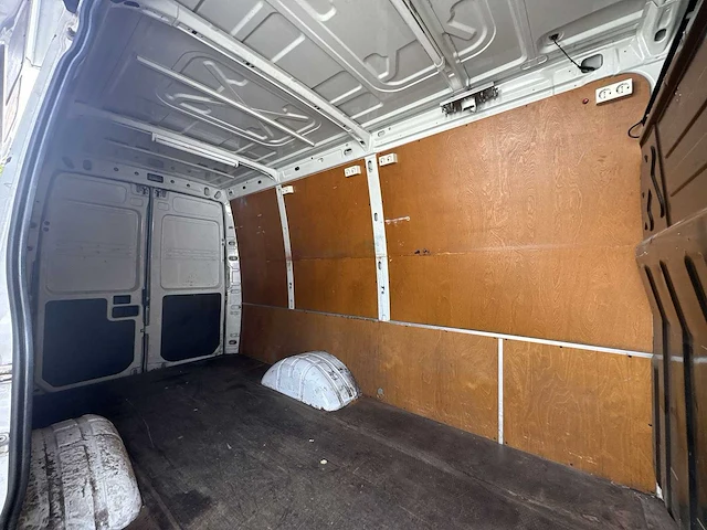 Iveco daily 35c15v 330 h3 van | 2-vxj-14 - afbeelding 6 van  26