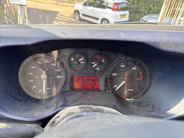 Iveco daily 35s12d 2.3 375 | vht-90-t - afbeelding 4 van  15