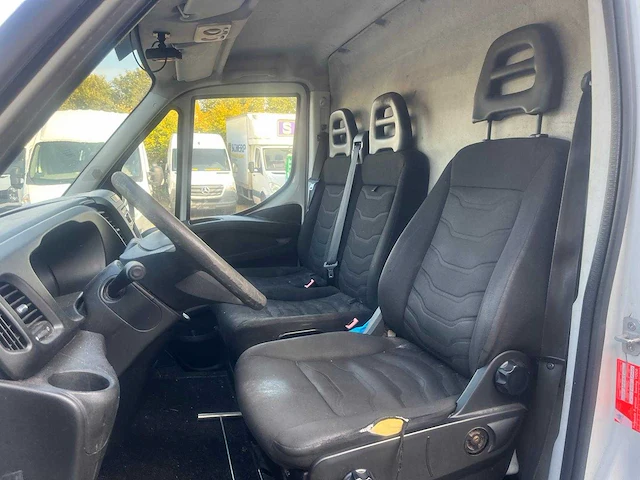 Iveco daily 35s13v 2.3 352 h3 l | v-322-gd - afbeelding 14 van  19