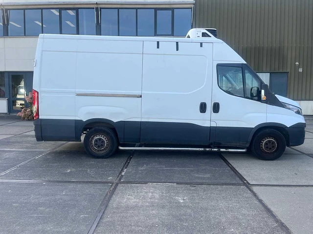 Iveco daily 35s13v 2.3 352 h3 l | v-322-gd - afbeelding 18 van  19