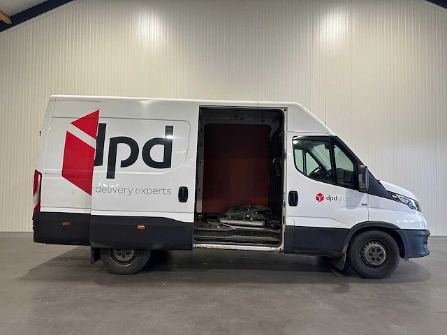 Iveco daily 35s16v 2.3 l2h2 vlb-23-z - afbeelding 17 van  19