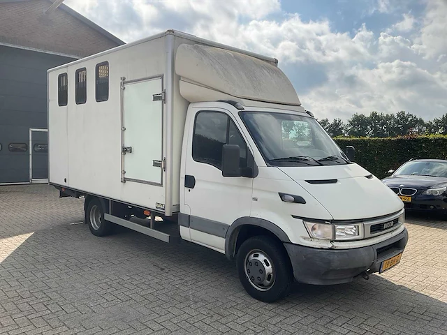 Iveco daily 40c12 375 paardenwagen klein rijbewijs - afbeelding 21 van  27