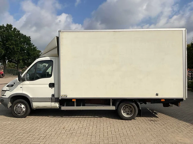 Iveco daily 40c12 375 paardenwagen klein rijbewijs - afbeelding 26 van  27
