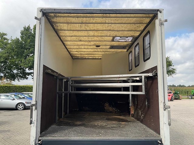 Iveco daily 40c12 375 paardenwagen klein rijbewijs - afbeelding 11 van  27