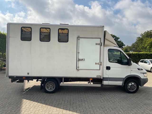 Iveco daily 40c12 375 paardenwagen klein rijbewijs - afbeelding 21 van  27