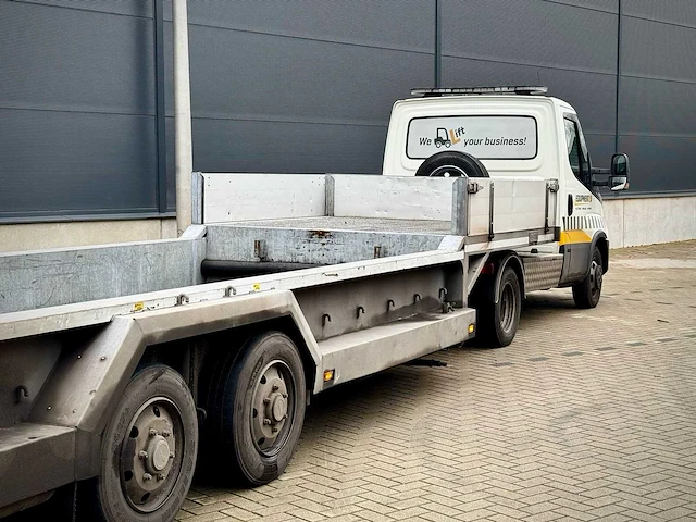 Iveco daily 40c18 met veldhuizen trailer - afbeelding 19 van  23