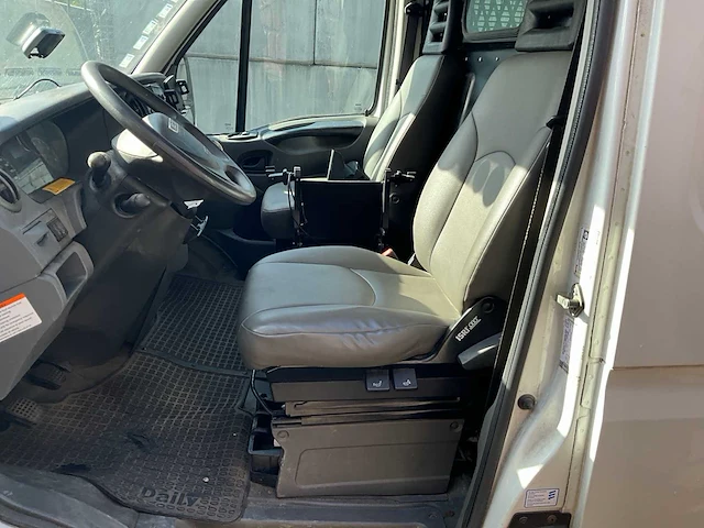 Iveco daily 50c18v - bedrijfswagen - afbeelding 15 van  18