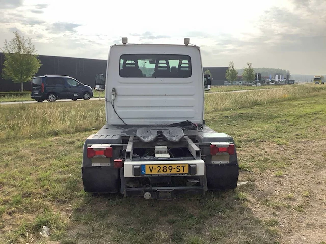 Iveco daily bedrijfswagen opleggertrekker - afbeelding 26 van  30