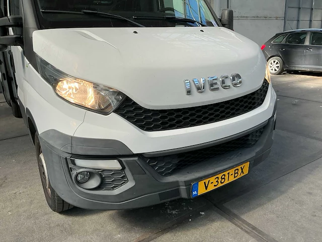 Iveco daily bedrijfswagen (v-381-bx) - afbeelding 20 van  35