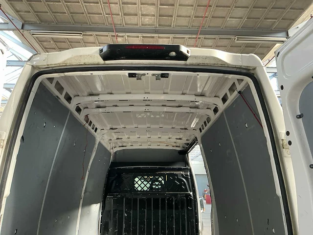 Iveco daily bedrijfswagen (v-381-bx) - afbeelding 13 van  35
