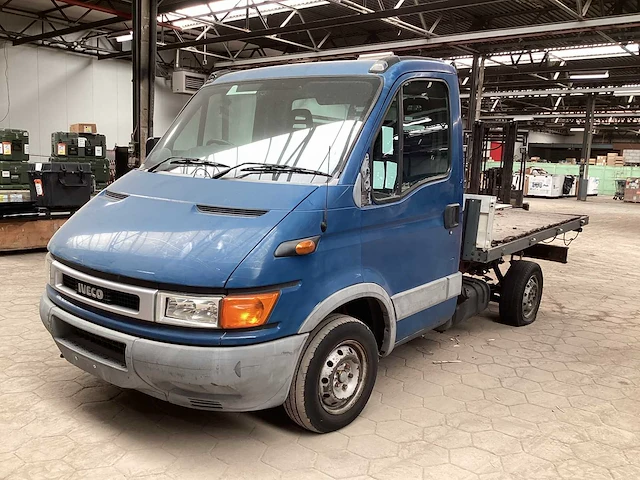 Iveco daily bedrijfswagen - afbeelding 1 van  11