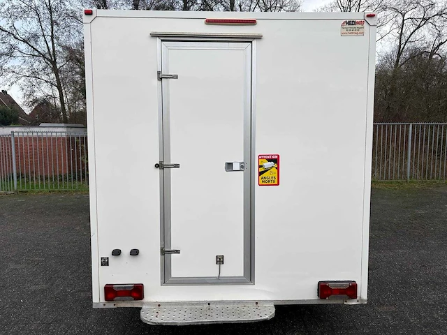 Iveco daily marktkraam - bedrijfswagen (motorschade) - afbeelding 15 van  18