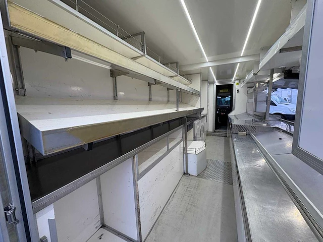 Iveco daily marktkraam - bedrijfswagen - afbeelding 6 van  18