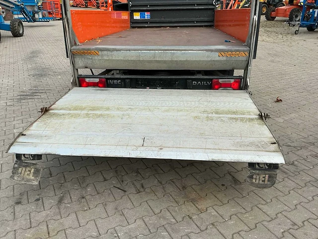 Iveco daily open bakwagen - afbeelding 14 van  34