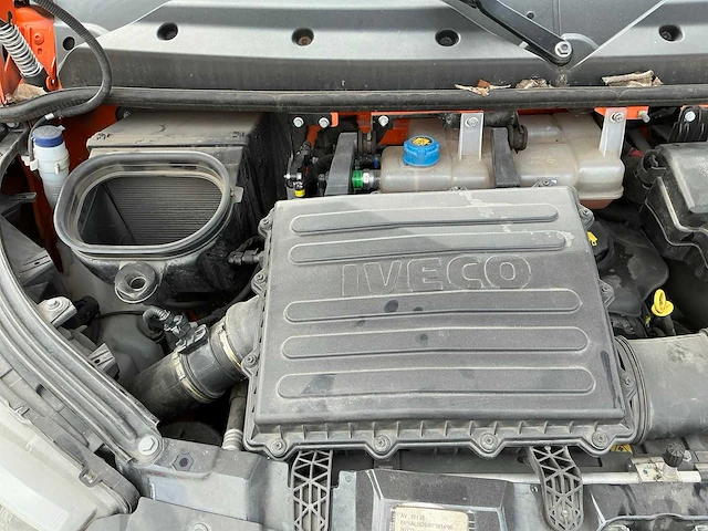 Iveco daily open bakwagen - afbeelding 17 van  36