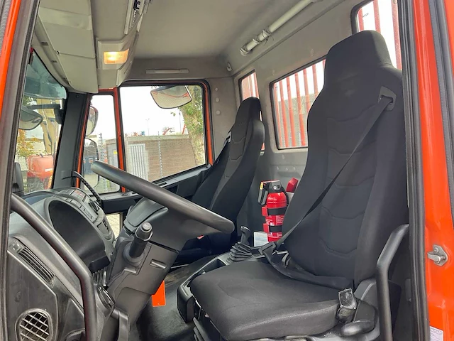 Iveco eurocargo 80-160l oprij vrachtwagen - afbeelding 6 van  27