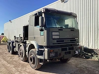 Iveco eurotrakker alc 8x4 vrachtwagen - afbeelding 1 van  15
