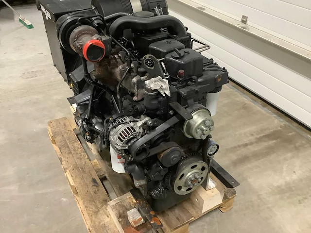 Iveco generatorset 72,5 kva - afbeelding 3 van  5