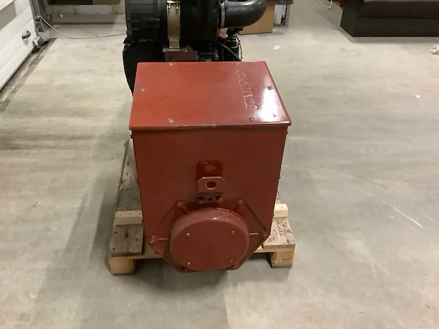 Iveco generatorset 75 kva - afbeelding 6 van  6
