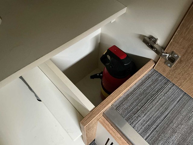 Iveco ml135e18w volledig professioneel opgebouwde expeditie-/overlandtruck/camper - afbeelding 30 van  185