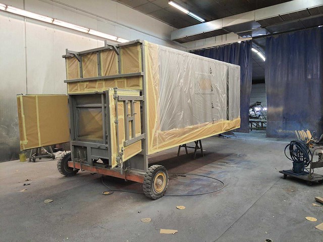 Iveco ml135e18w volledig professioneel opgebouwde expeditie-/overlandtruck/camper - afbeelding 54 van  185