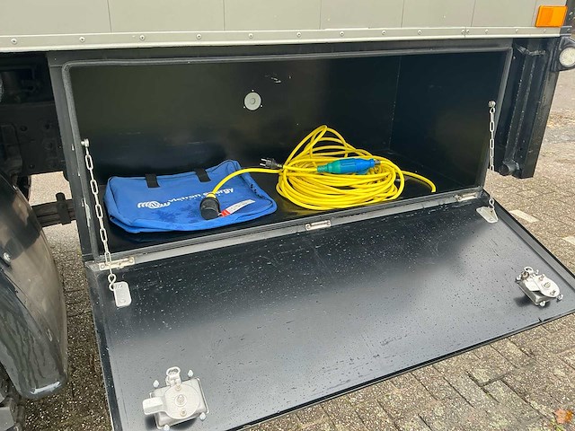 Iveco ml135e18w volledig professioneel opgebouwde expeditie-/overlandtruck/camper - afbeelding 129 van  185
