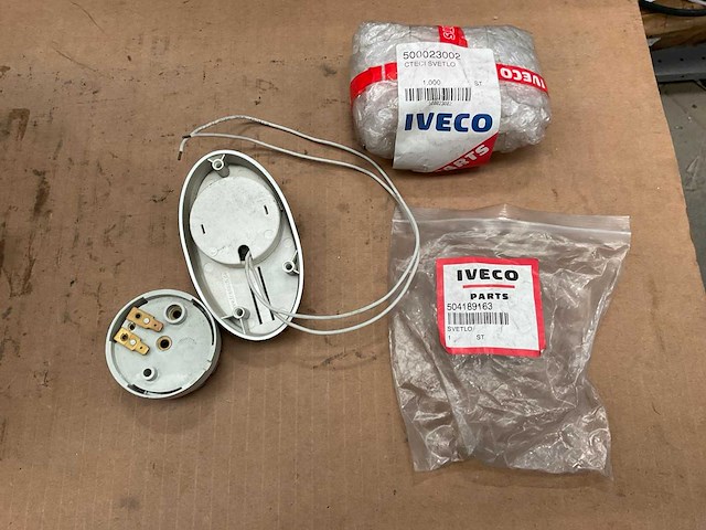Iveco parts (17x) - afbeelding 2 van  5