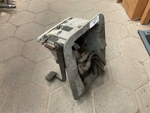 Iveco pedal unit - afbeelding 1 van  6