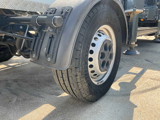 Iveco / socage 23t extreme hoogwerker-auto - afbeelding 3 van  45