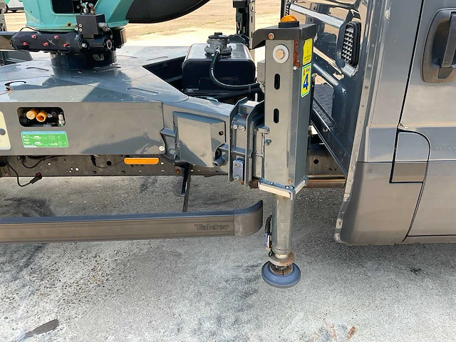 Iveco / socage 23t extreme hoogwerker-auto - afbeelding 10 van  45