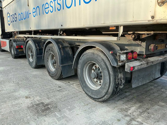 Iveco stralis 480 e6 opleggertrekker + aluminium geïsoleerde kieptrailer - afbeelding 20 van  72