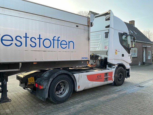 Iveco stralis 480 e6 opleggertrekker + geïsoleerde aluminium kieptrailer - afbeelding 10 van  71