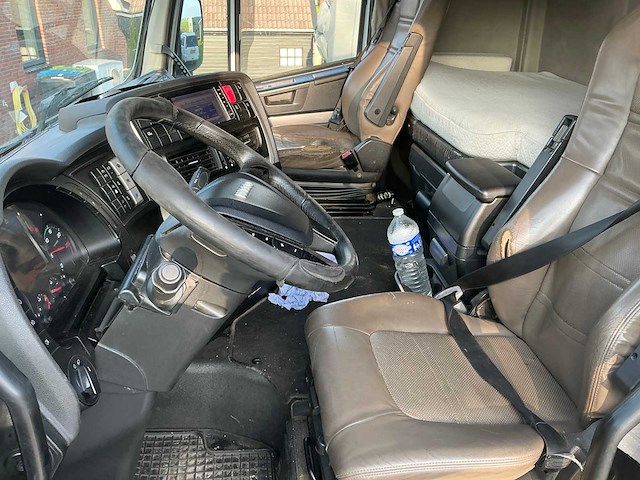 Iveco stralis 480 e6 opleggertrekker + geïsoleerde aluminium kieptrailer - afbeelding 50 van  71