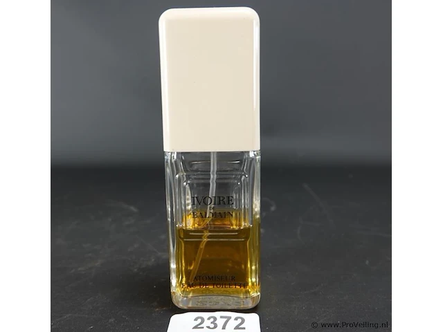 Ivoire de balmain eau de toilette - afbeelding 2 van  5