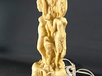Ivorine chinese lampvoet - afbeelding 3 van  5