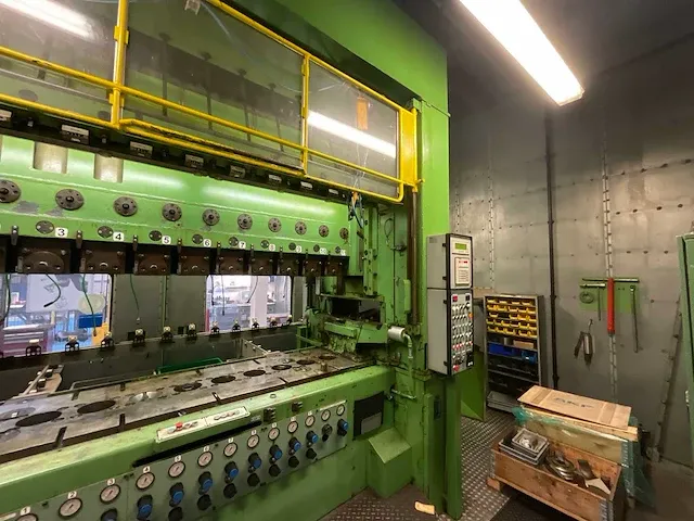 Iwk industrie-werke-karlsruhe transferpers 125t - afbeelding 12 van  17