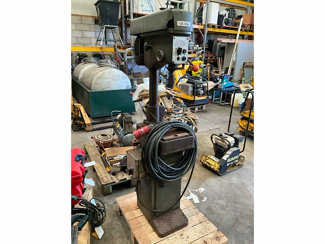 Ixion b1u 15g kolomboormachine - afbeelding 2 van  9