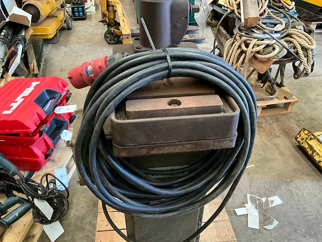 Ixion b1u 15g kolomboormachine - afbeelding 7 van  9