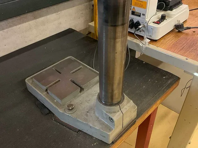 Ixion bt 13 st tafelboormachine - afbeelding 11 van  13